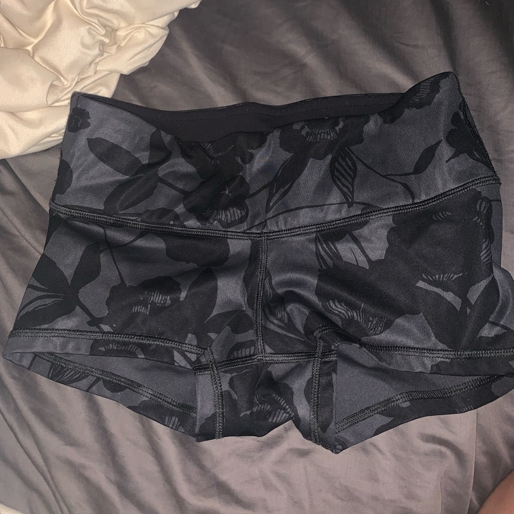 lulu lemon shorts